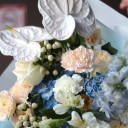 Букет Снежное Танго - с добавлением зелени - миниатюра 