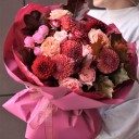 Букет Красные кружева - с добавлением зелени - миниатюра 