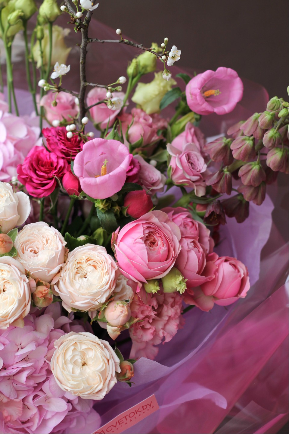 Букет Бинэси - с добавлением зелени