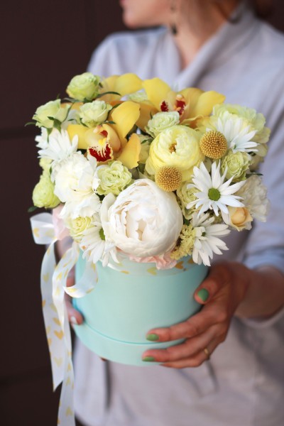 Композиция "Солнечный май"