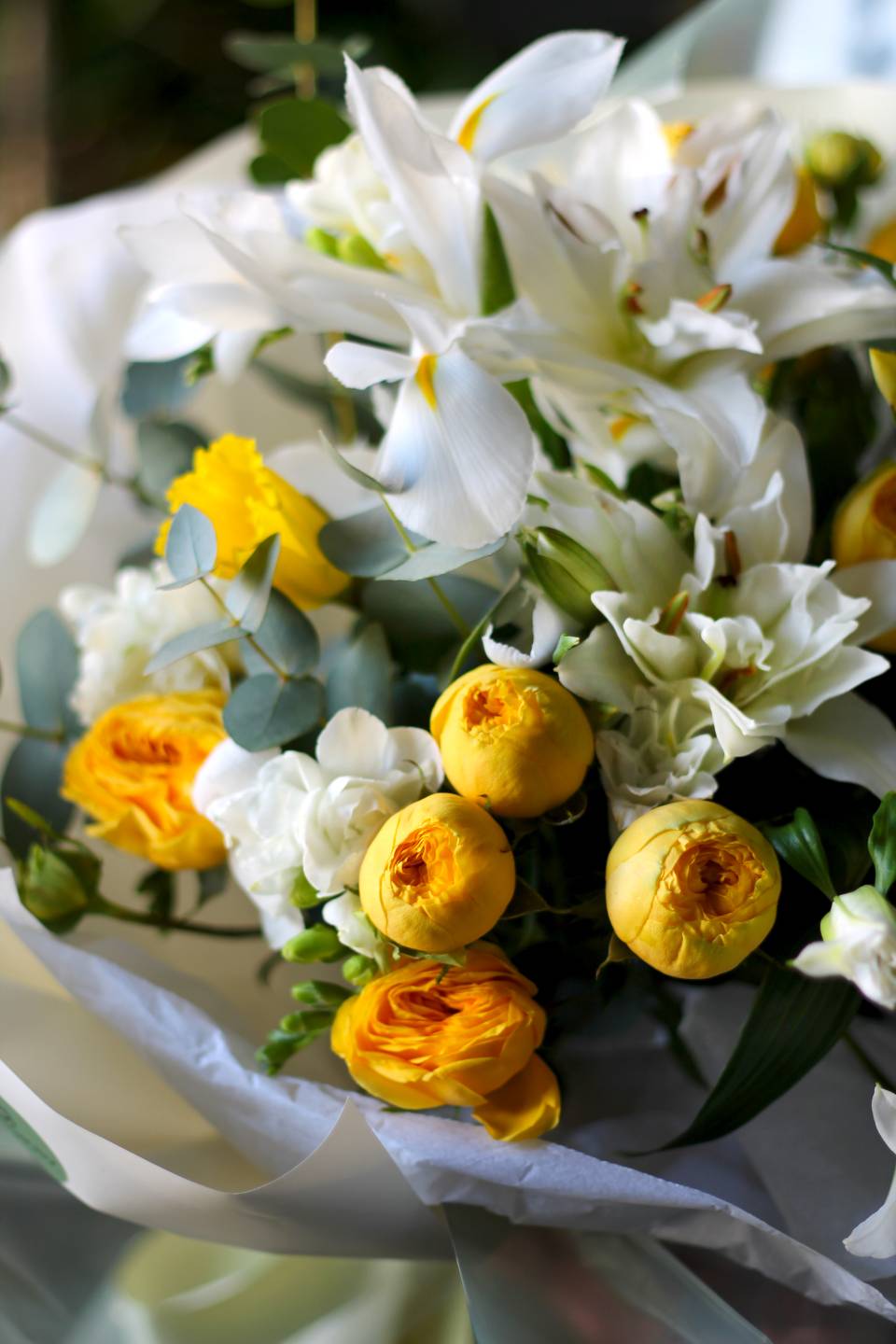 Букет Sunshine - с добавлением зелени
