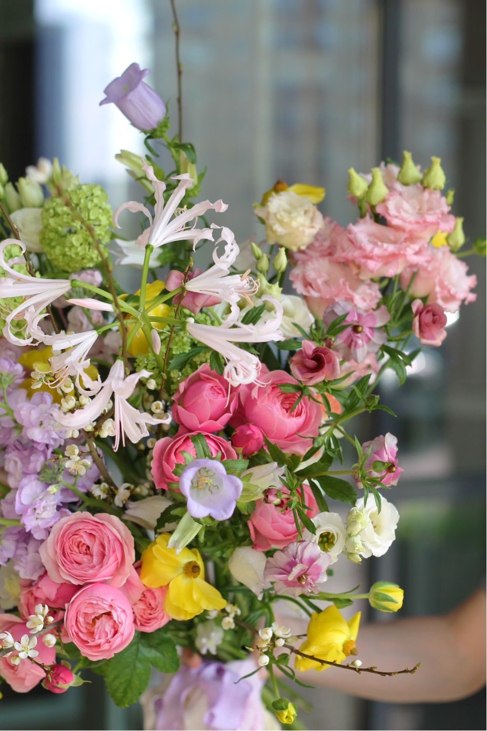 Букет Бал Цветов - с добавлением зелени