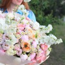 Букет Мон Ами - с добавлением зелени - миниатюра 