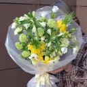 Букет Лучистое Настроение - с добавлением зелени - миниатюра 