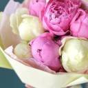 Букет Вдохновение пионами - подарочное оформление - миниатюра