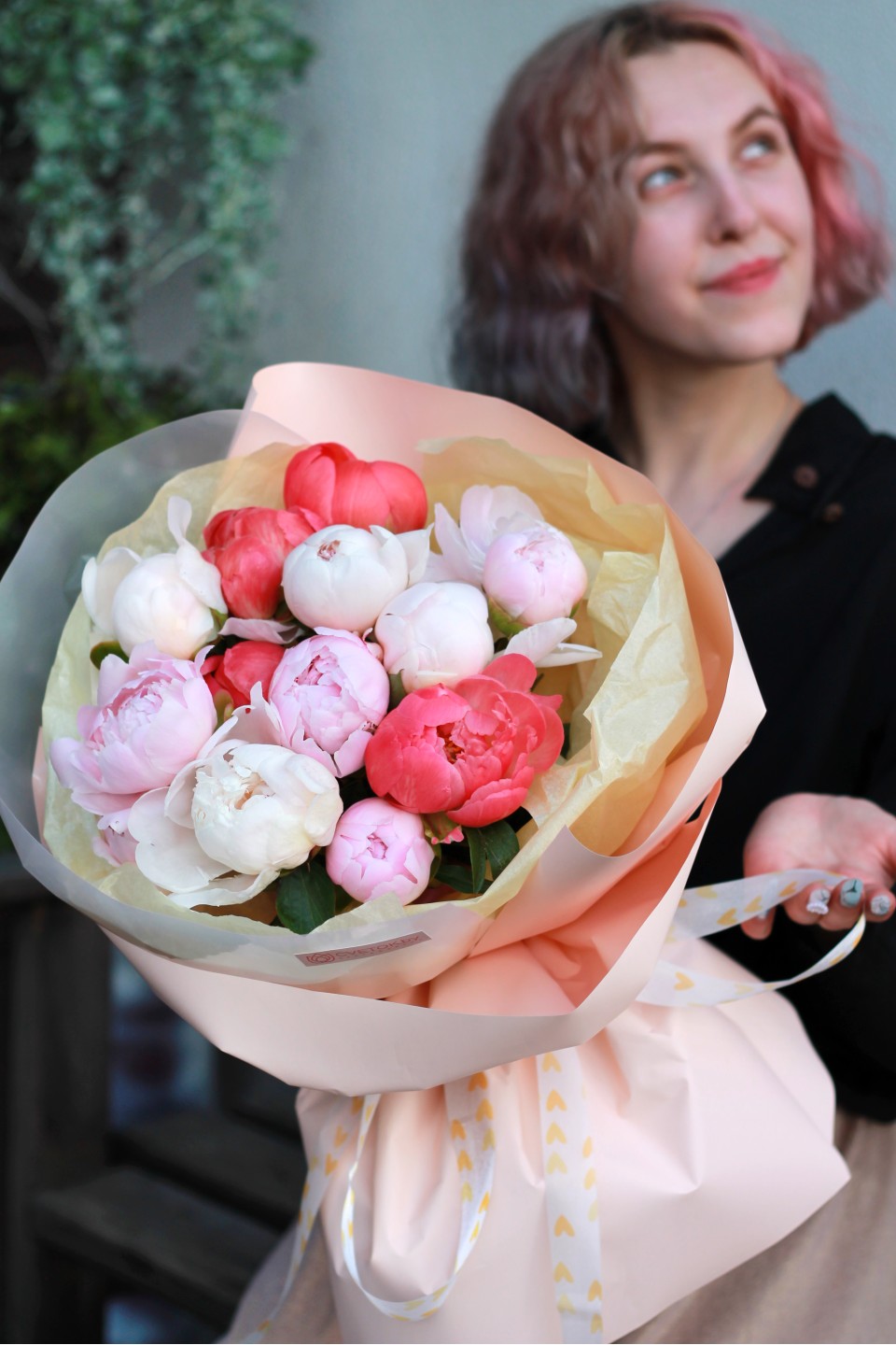 Букет из пионов Притяжение - с доставкой по Минску