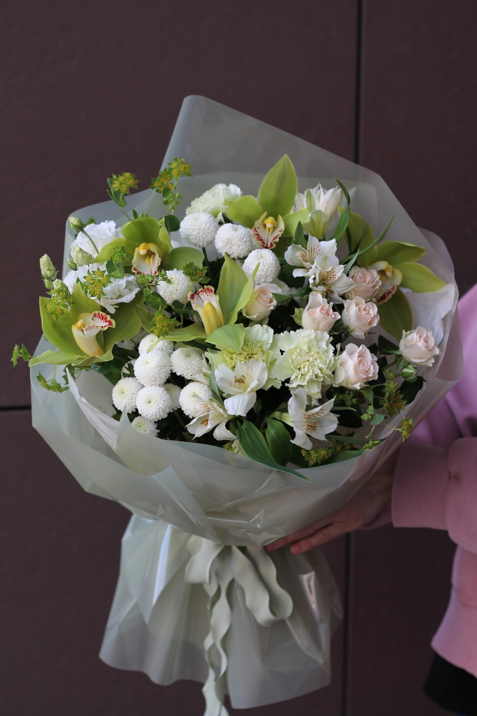 Букет Шепот Весны - с добавлением зелени