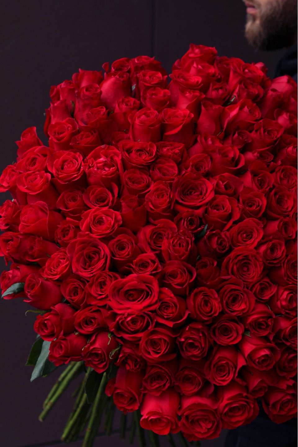 Букет 151 красная роза - с доставкой по Минску