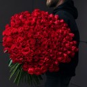 Букет 151 красная роза - миниатюра