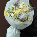 Букет Альпийское Сияние - с добавлением зелени - миниатюра 