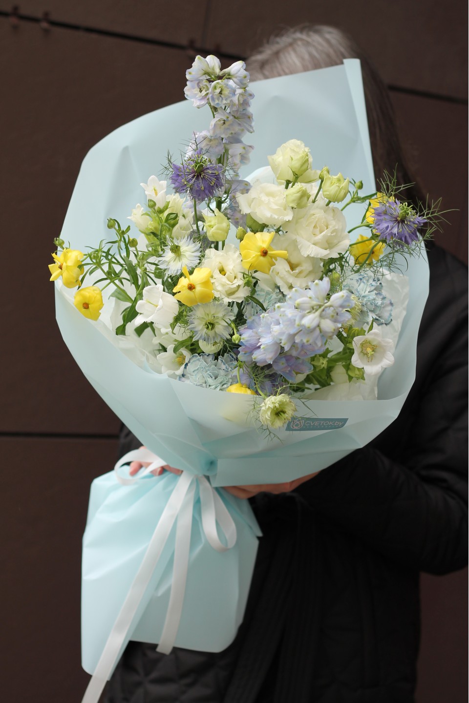 Букет Альпийское Сияние - с добавлением зелени