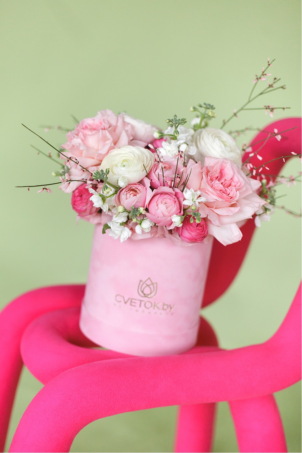 Коробочка Романтика в каждом лепестке