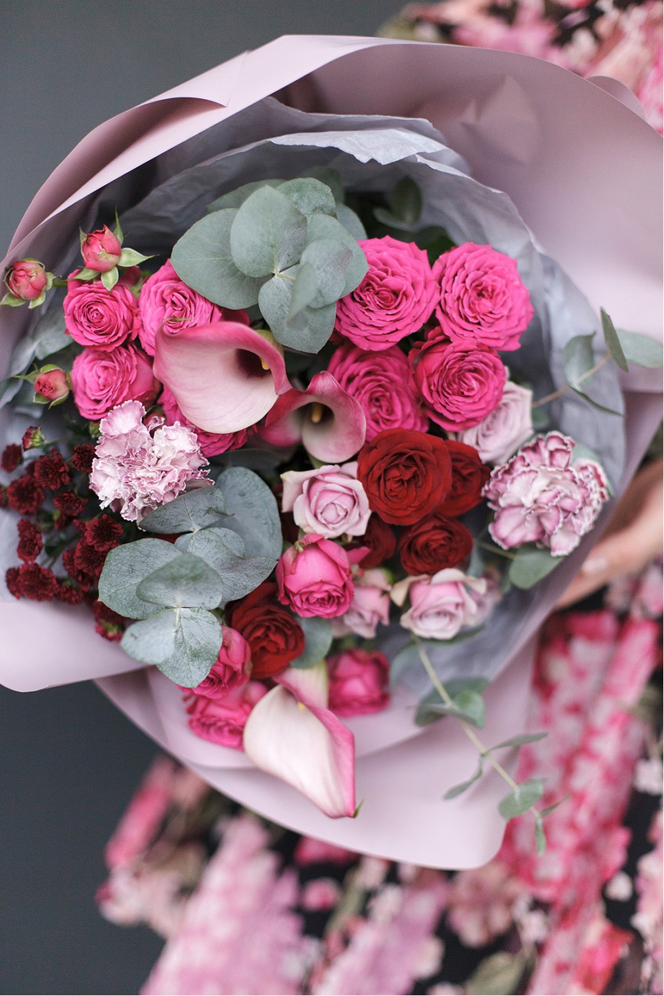 Букет Сказка о любви - с добавлением зелени