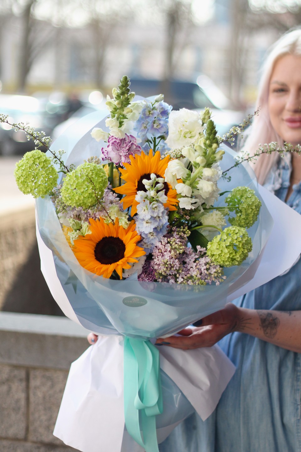 Букет Цветущий Луг - с добавлением зелени