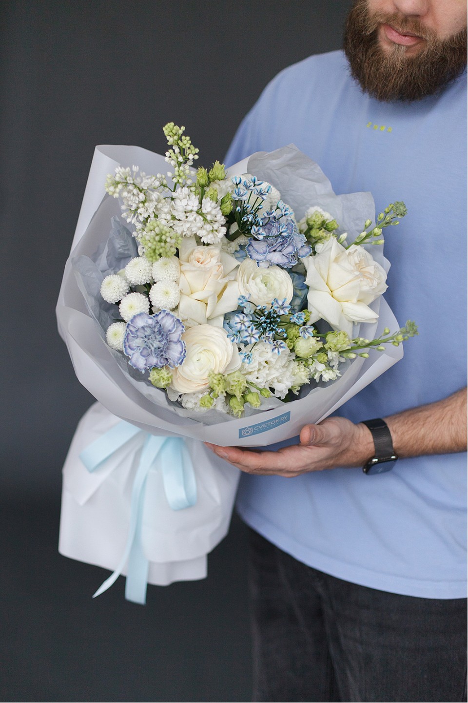 Букет Нежный поцелуй - с добавлением зелени