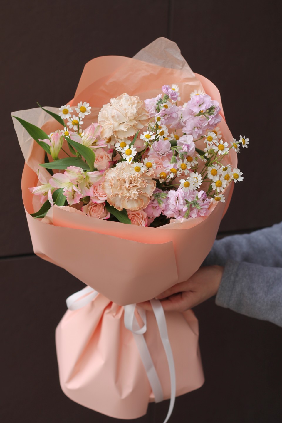 Букет Алита - с добавлением зелени