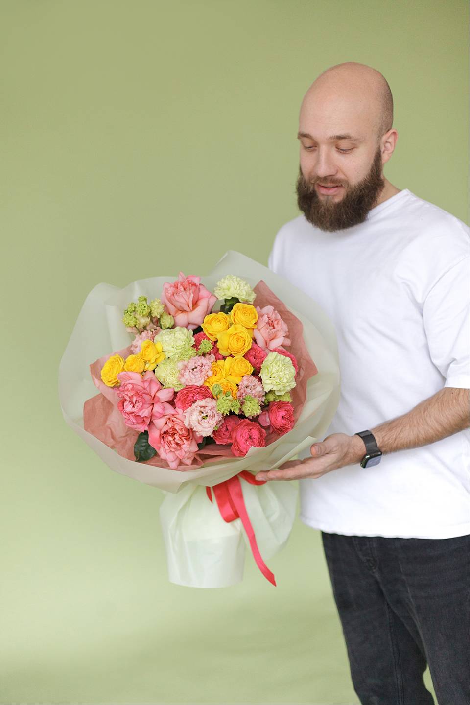 Букет Лучик солнышка - с добавлением зелени