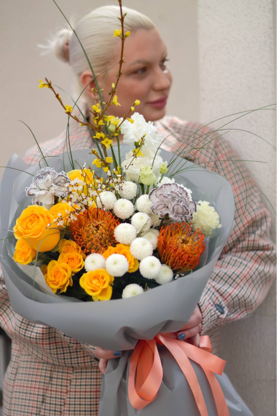 Букет Маленький дракончик - с добавлением зелени