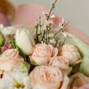 Букет Влюбленность - с добавлением зелени - миниатюра 