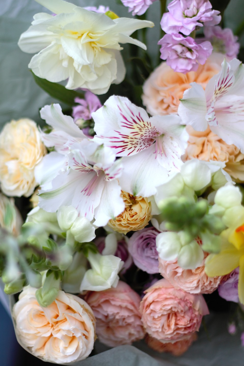 Букет Цитрин - с добавлением зелени