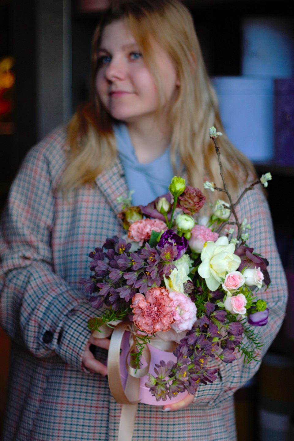 Композиция Кунцит - с добавлением зелени