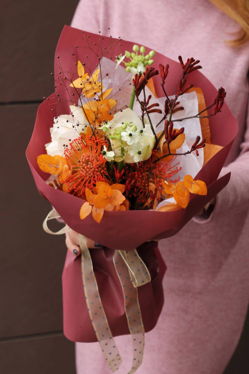 Букет Миндаль - с добавлением зелени