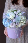 Композиция с голубой гортензией "Лили"