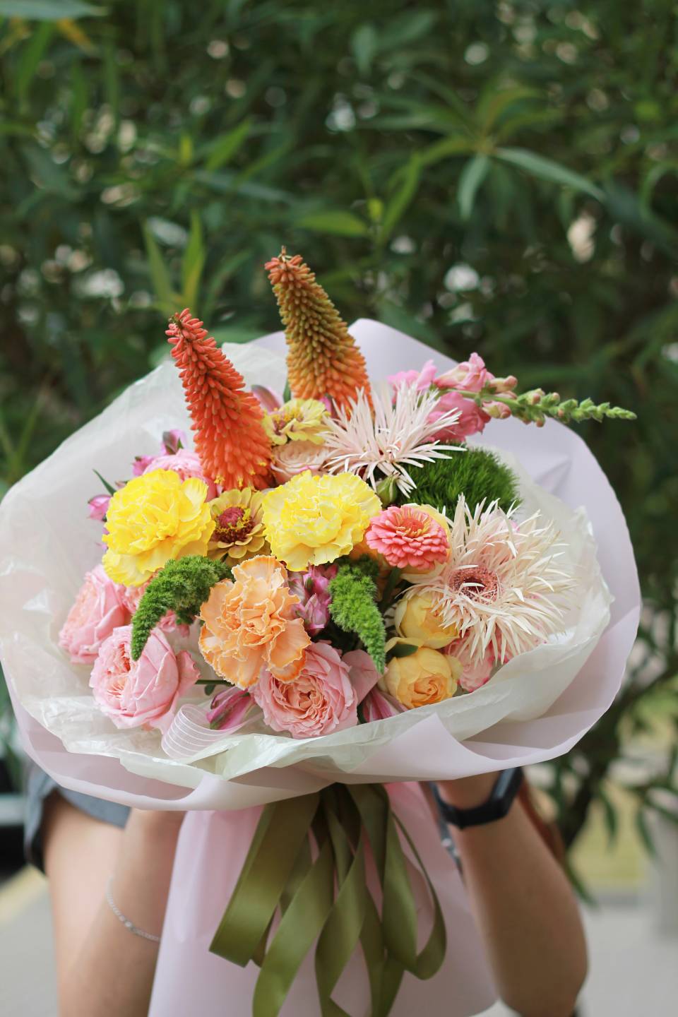 Букет Зайра