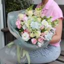 Букет Касание - для женщины/молодой пары - миниатюра