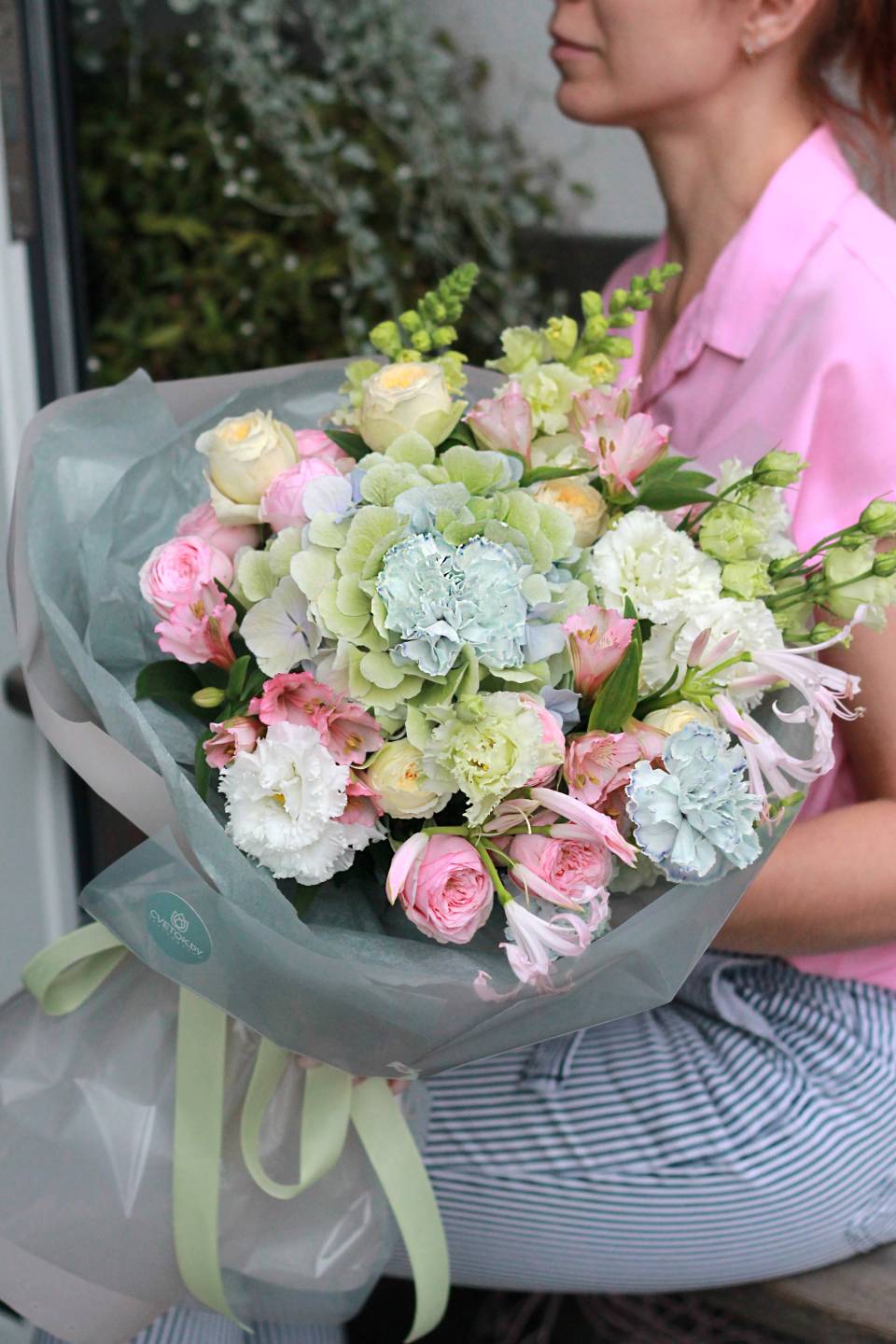 Букет Касание - подарочное оформление