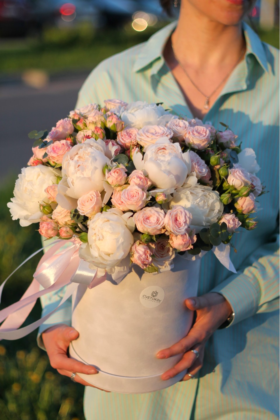 Коробка Кринолин - подарочное оформление