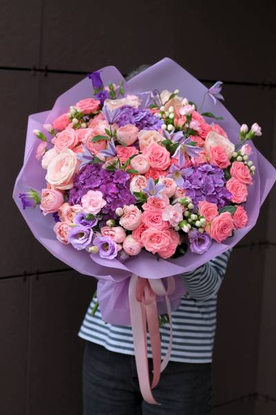 Букет "Яркая комета"