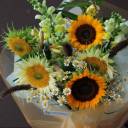 Букет Летний подсолнух - с добавлением зелени - миниатюра 