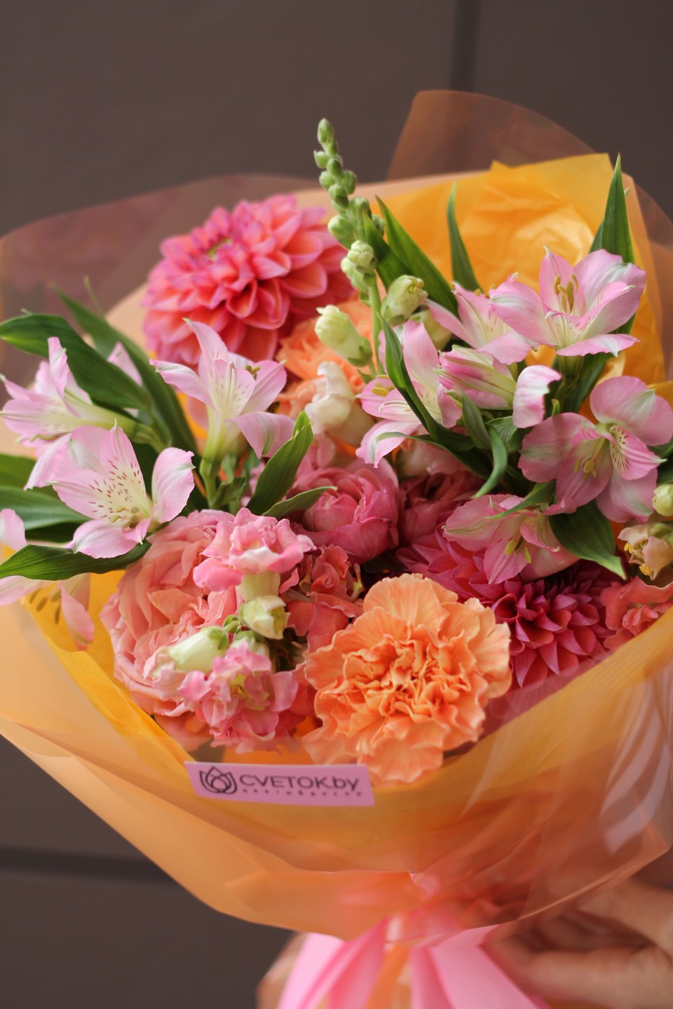 Букет Сюрприз - подарочное оформление