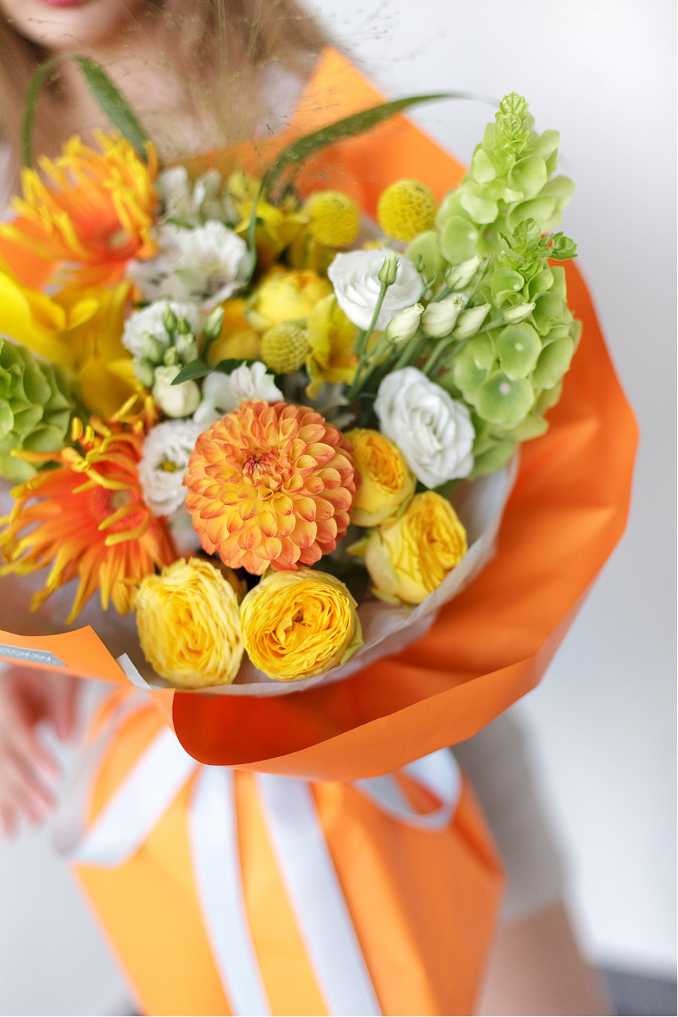 Букет Аромат мандарина - с добавлением зелени