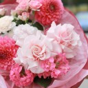 Букет Розовое пралине - с добавлением зелени - миниатюра 