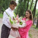 Букет Момент встречи - подарочное оформление - миниатюра