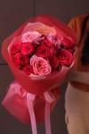 Букет из пионовидных роз "Королева Роз"