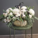 Корзина траурная из живых цветов Упокой Душу - миниатюра