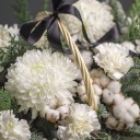 Корзина траурная из живых цветов Упокой Душу - с доставкой по Минску - миниатюра