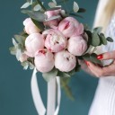 Букет невесты из пионов Воздушный поцелуй - с добавлением зелени - миниатюра 