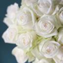 Букет невесты из роз Белоснежное кружево - с добавлением зелени - миниатюра 