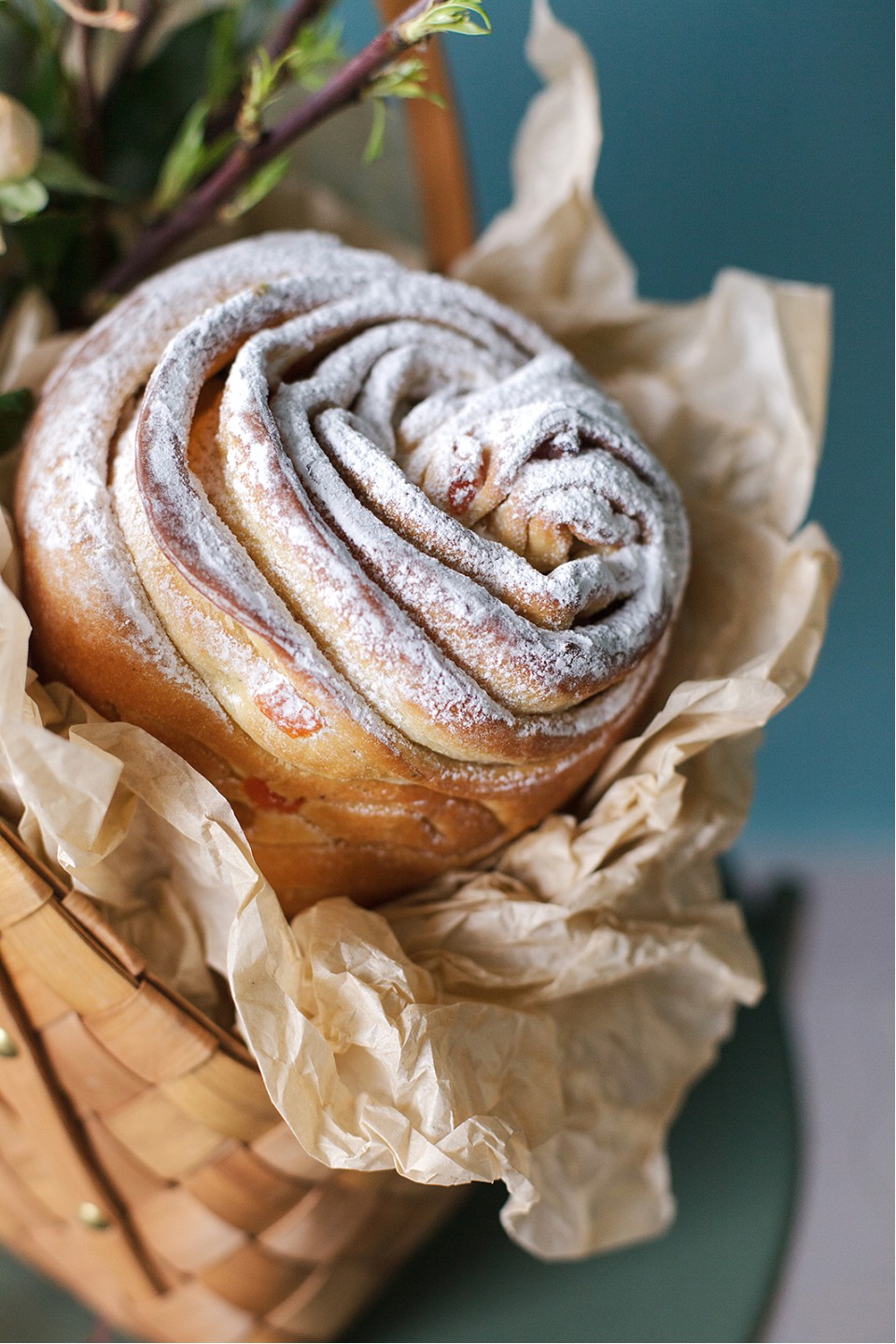 Пасхальная Корзина Солнечная - с добавлением зелени
