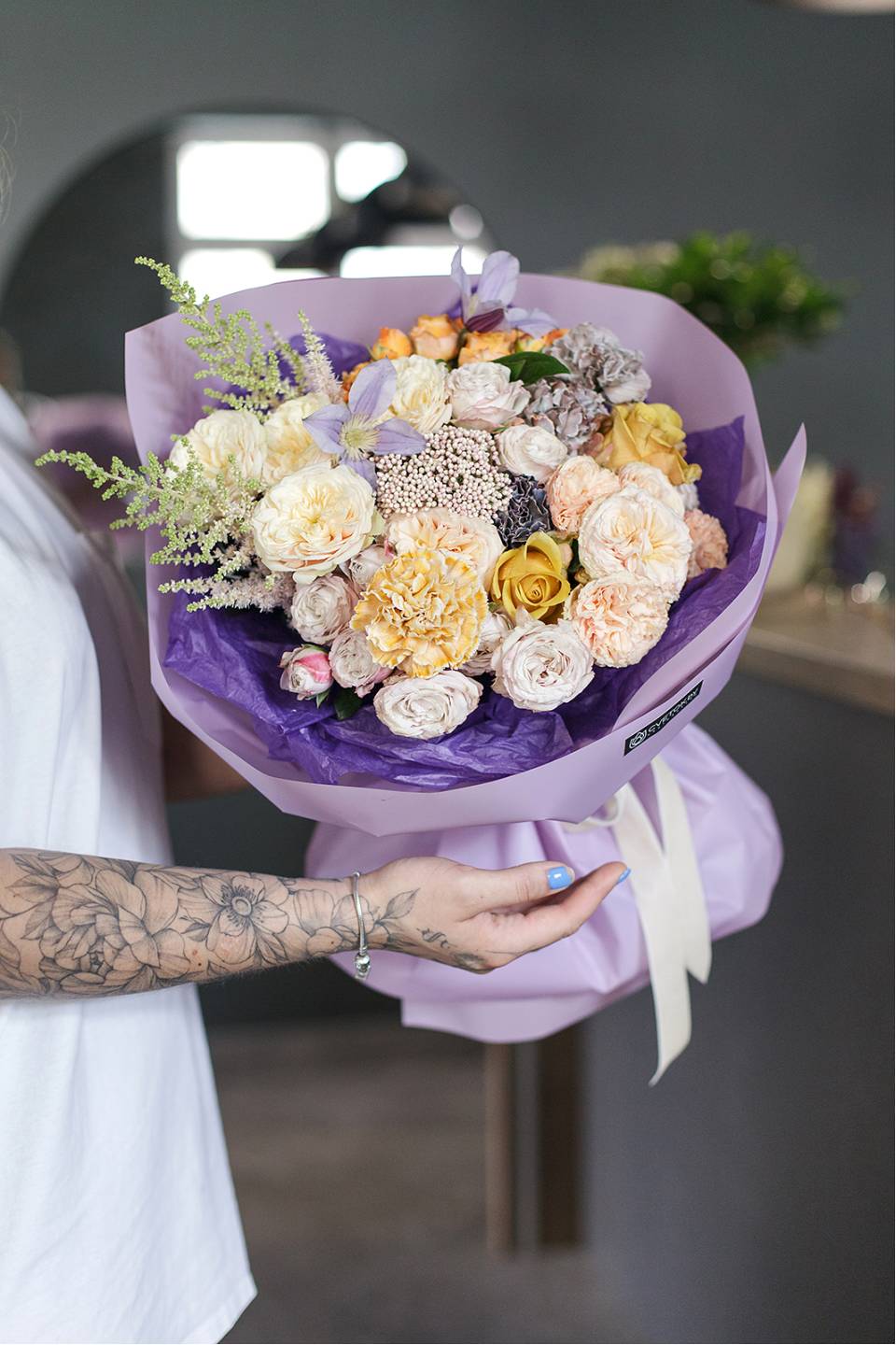 Букет Сан-Франциско - с добавлением зелени