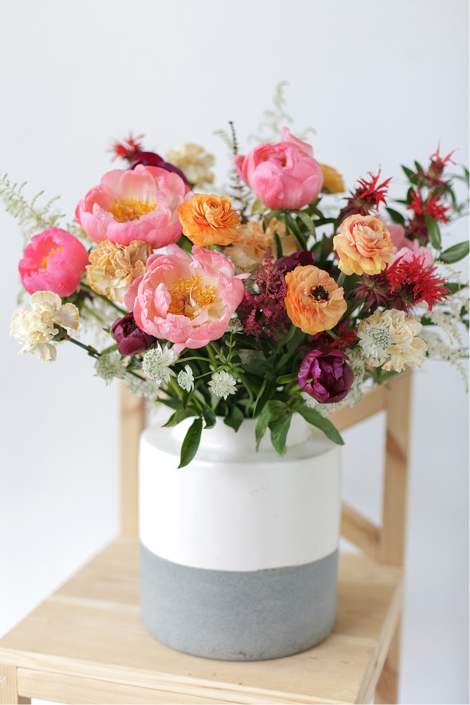 ЦВЕТОЧНАЯ ПОДПИСКА ХL (4 БУКЕТА НА 4 НЕДЕЛИ) - подарочное оформление