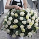 Корзина траурная Белые розы - миниатюра