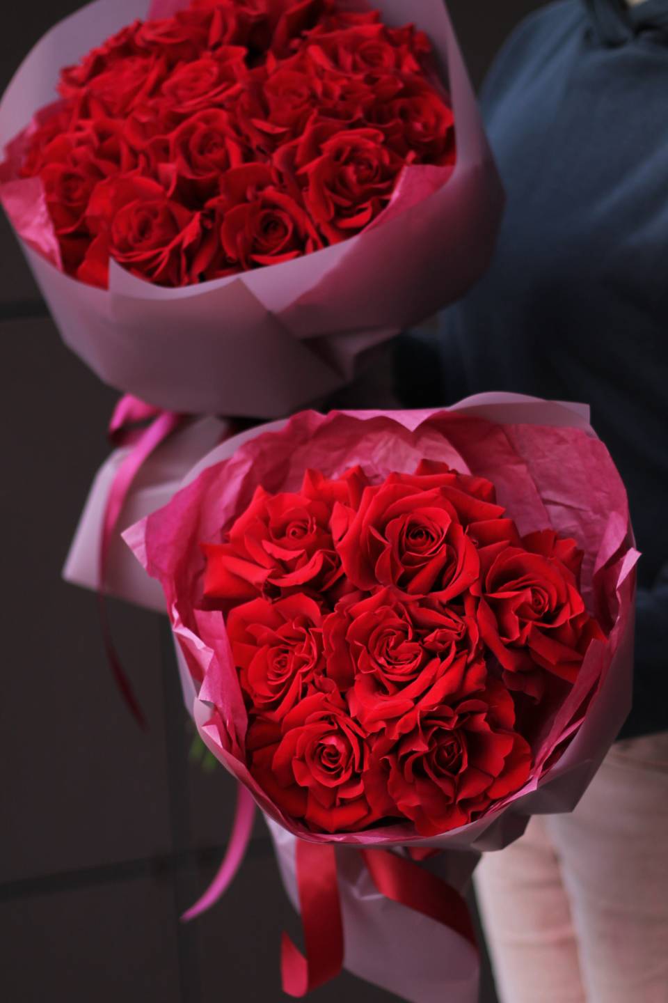 Букет из красных французских роз Виктори 7
