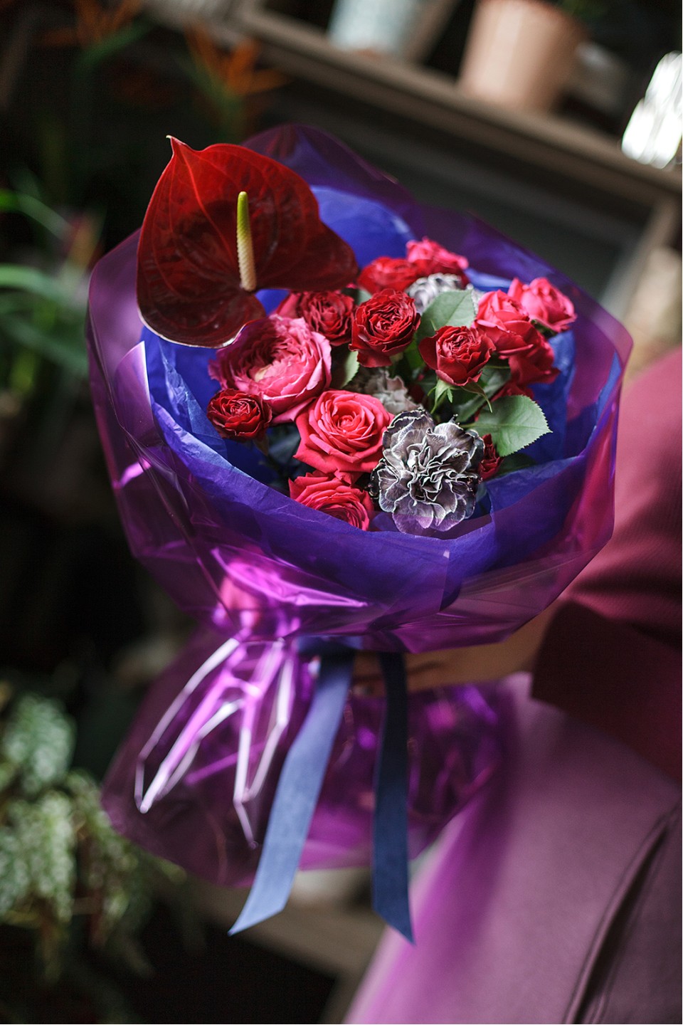 Букет Ночной поцелуй - подарочное оформление