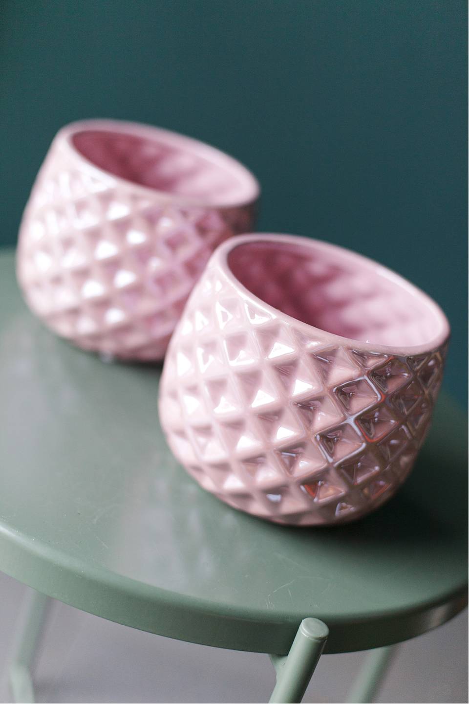 КАШПО POLNIX РОМБ КРУГЛОЕ РОЗОВЫЙ ПЕРЛАМУТР - с добавлением зелени