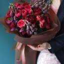 Букет Дама в красном платье - миниатюра